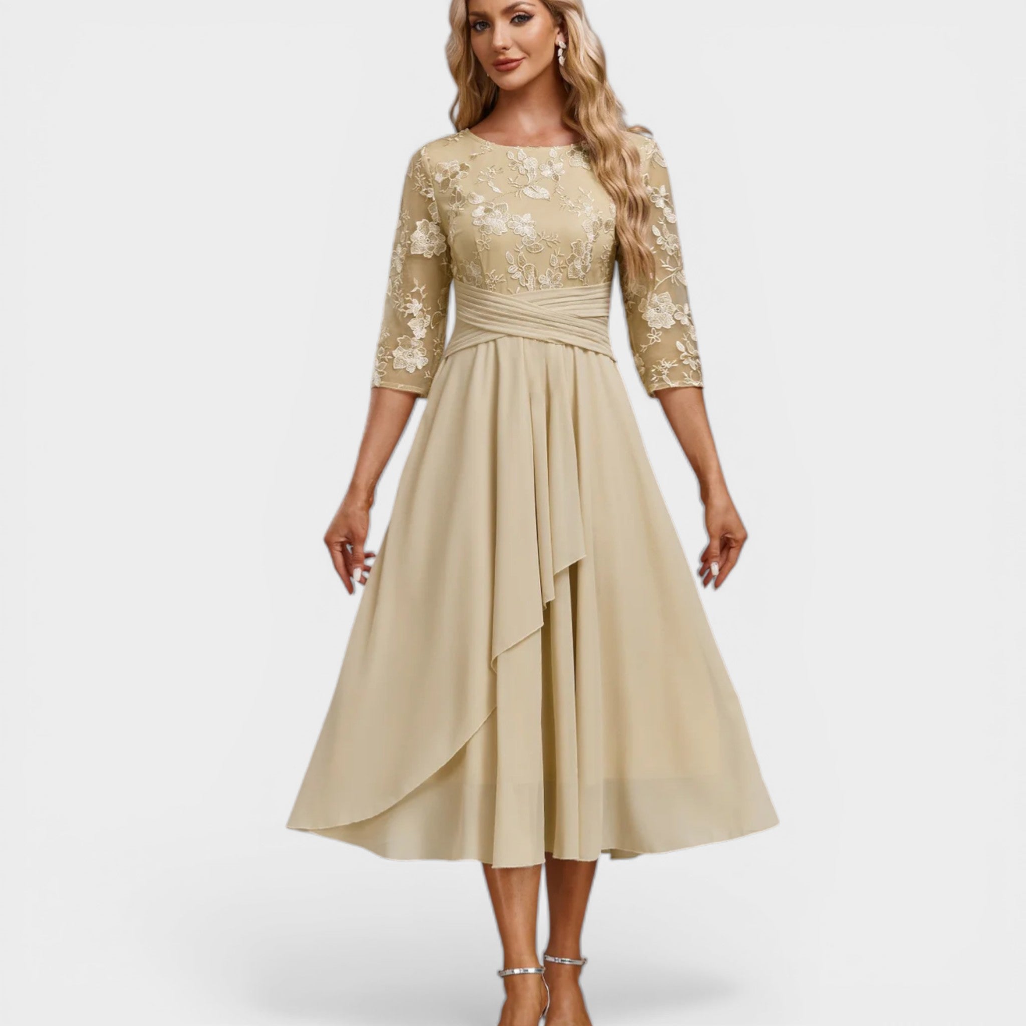 Adriana – Elegantna Čipkasta Midi Haljina